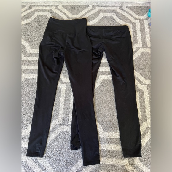 Two pair of Isabel Maternity Leggings - Picture 4 of 4